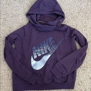 Nike sweatshirt